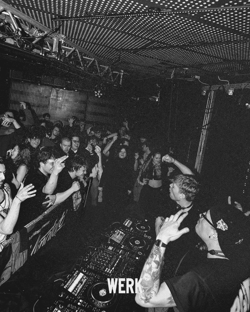 COLLIDE VOL. 1 – photo 6