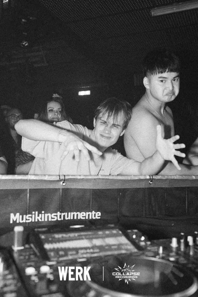 COLLIDE VOL. 4 – photo 44